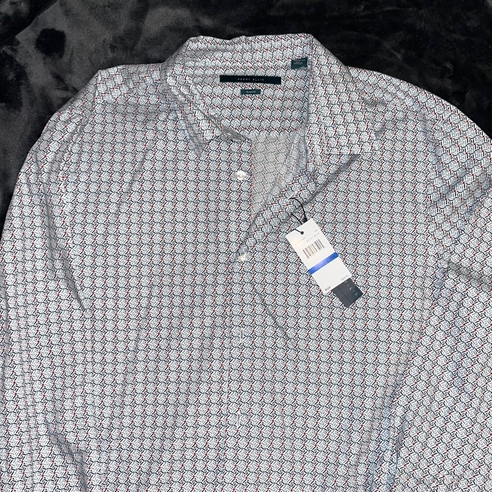 MEN’s Perry Ellis Shirt